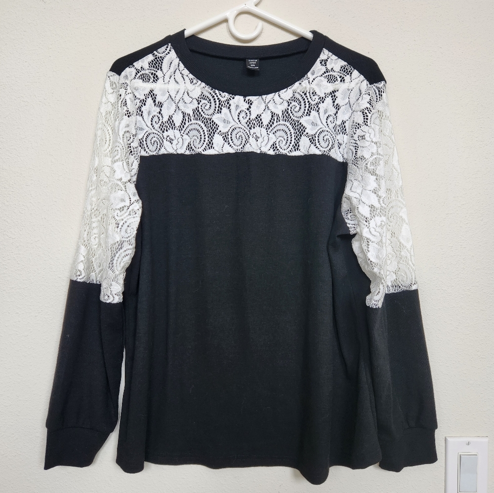 1XL Shein Curve long sleeve shirt with lace arms